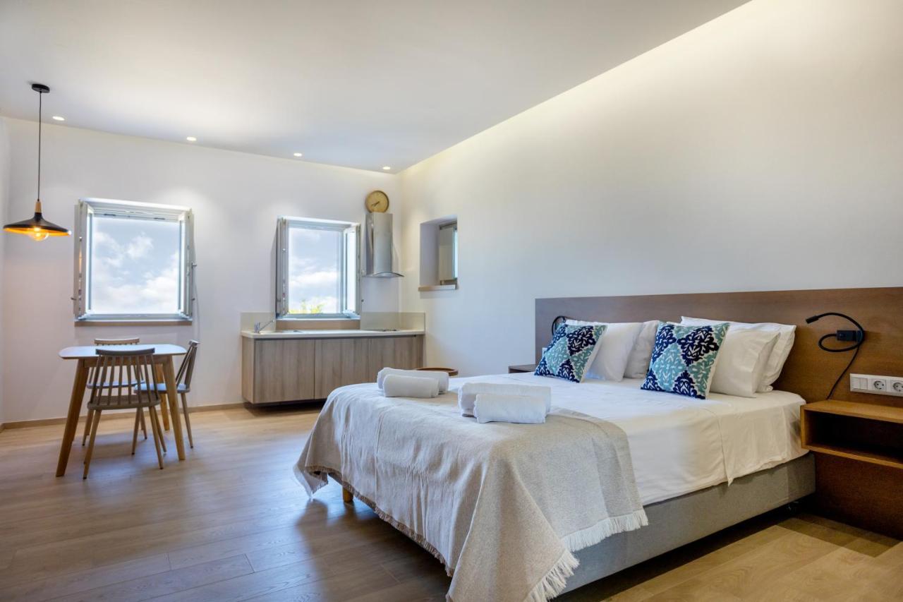 Armantanis Luxury Suites Areopoli Zewnętrze zdjęcie