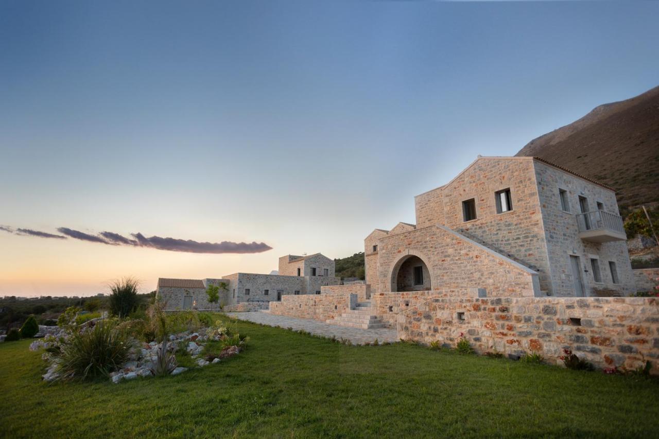 Armantanis Luxury Suites Areopoli Zewnętrze zdjęcie